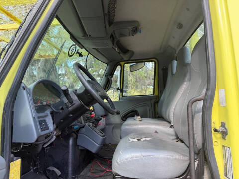 2004 International WorkStar 7400