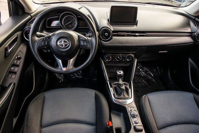 2016 Scion iA