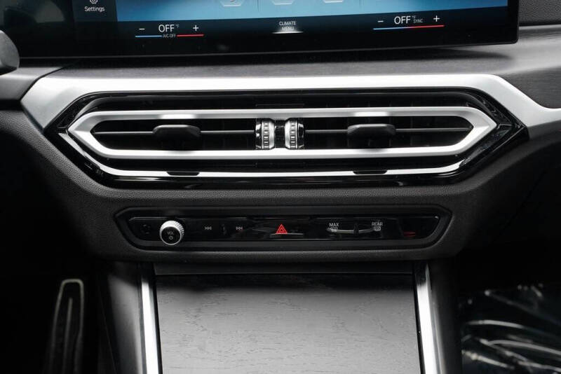 2023 BMW 3 Series 330i xDrive