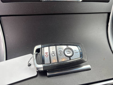 2019 Ford Edge Titanium