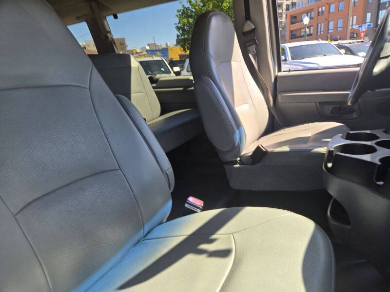 2007 Ford E-Series E-350 SD XL