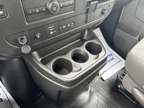 2025 Chevrolet Express 2500