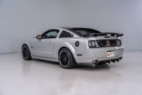 2005 Ford Mustang