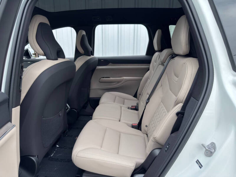 2025 Volvo EX90 Twin Performance Plus 7P