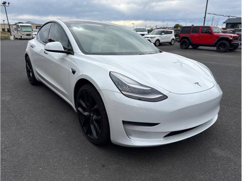 2019 Tesla Model 3 Long Range