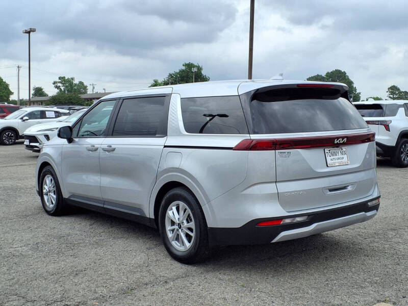 2023 Kia Carnival