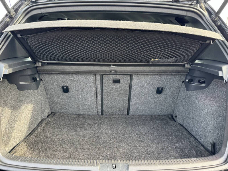 2014 Volkswagen GTI Wolfsburg Edition PZEV