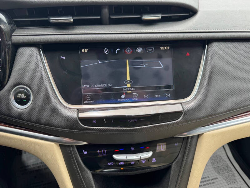 2017 Cadillac XT5 Luxury
