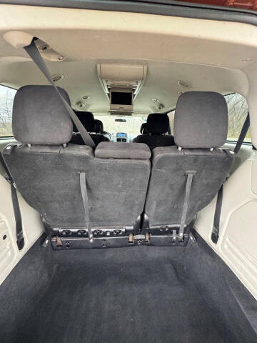 2011 Dodge Grand Caravan Crew