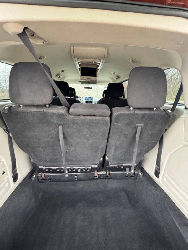 2011 Dodge Grand Caravan Crew