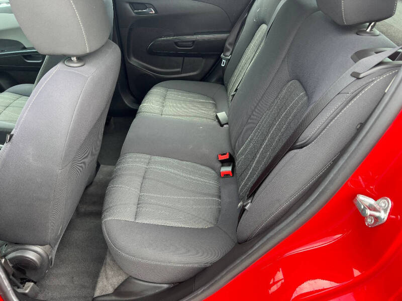 2013 Chevrolet Sonic LT Auto