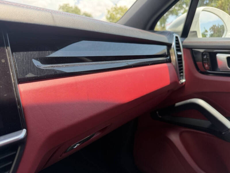2021 Porsche Cayenne