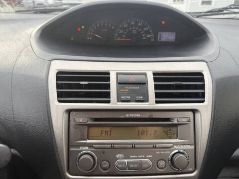 2012 Toyota Yaris Fleet