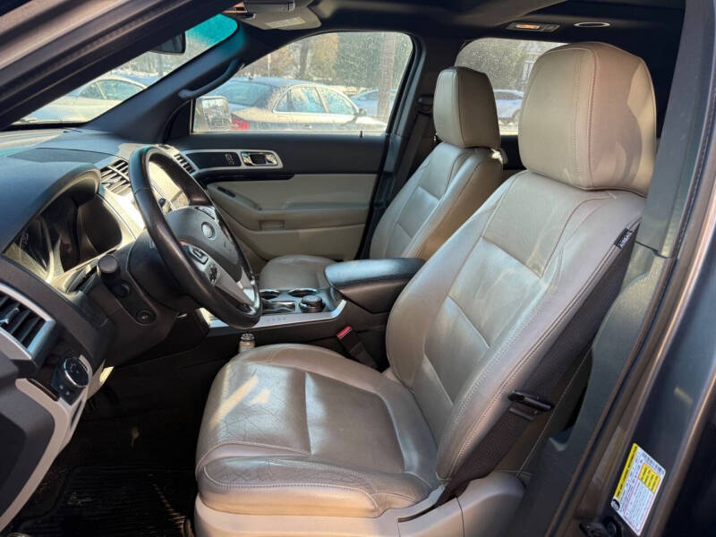 2012 Ford Explorer Limited