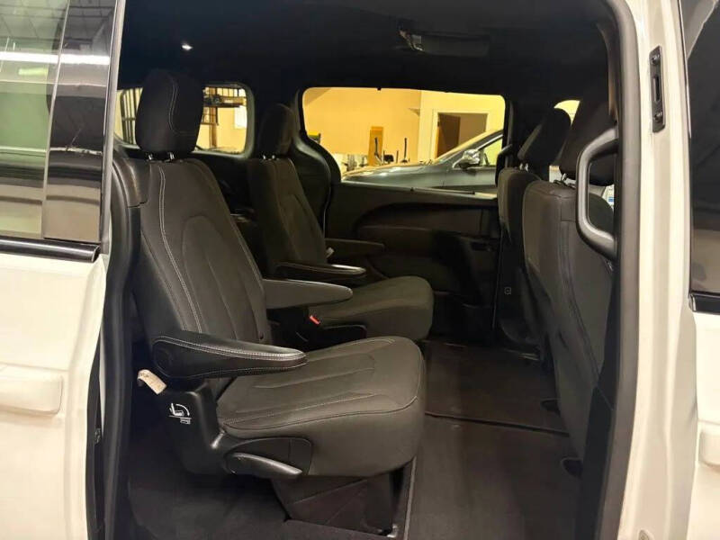 2019 Chrysler Pacifica Touring Plus