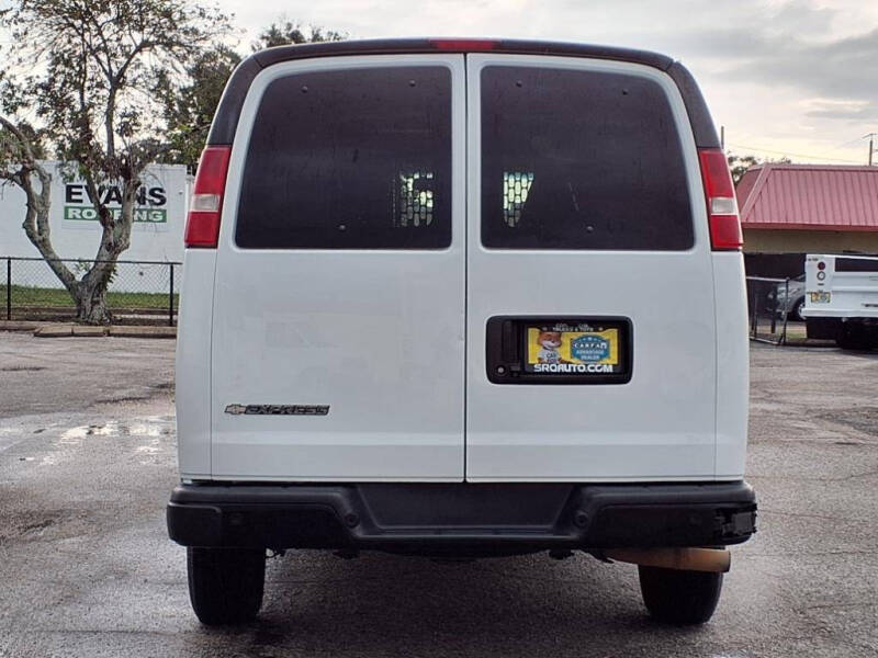 2020 Chevrolet Express 2500