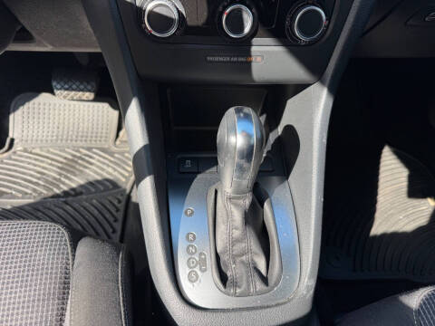 2012 Volkswagen Golf 2.5L PZEV