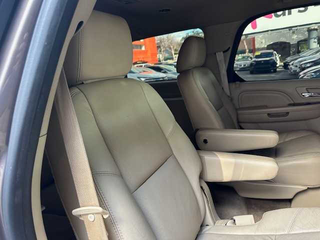 2014 Cadillac Escalade Luxury