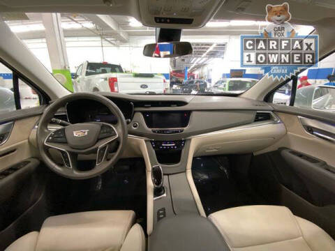 2017 Cadillac XT5 Premium Luxury