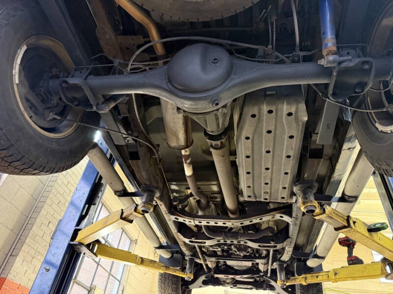 2002 Nissan Frontier SE-V6