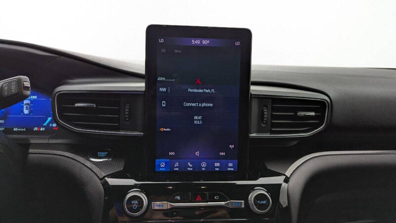 2022 Ford Explorer ST