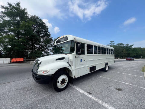 2018 International 24 passenger Shuttle Bus