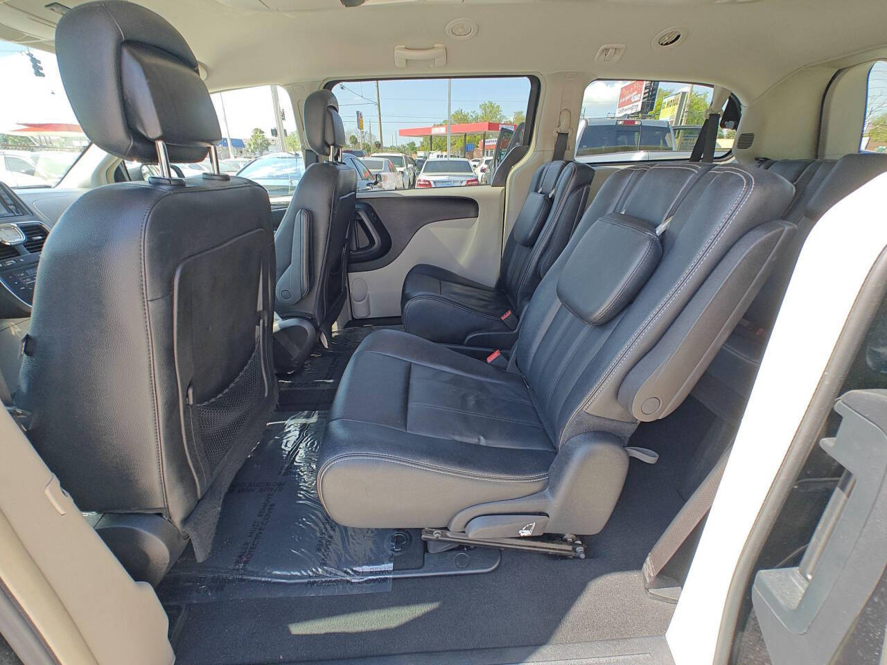 2016 Chrysler Town and Country for sale at EZ MOTOR ORLANDO in Orlando, FL