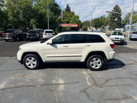 2012 Jeep Grand Cherokee for sale at Auto Outlet in Billings MT