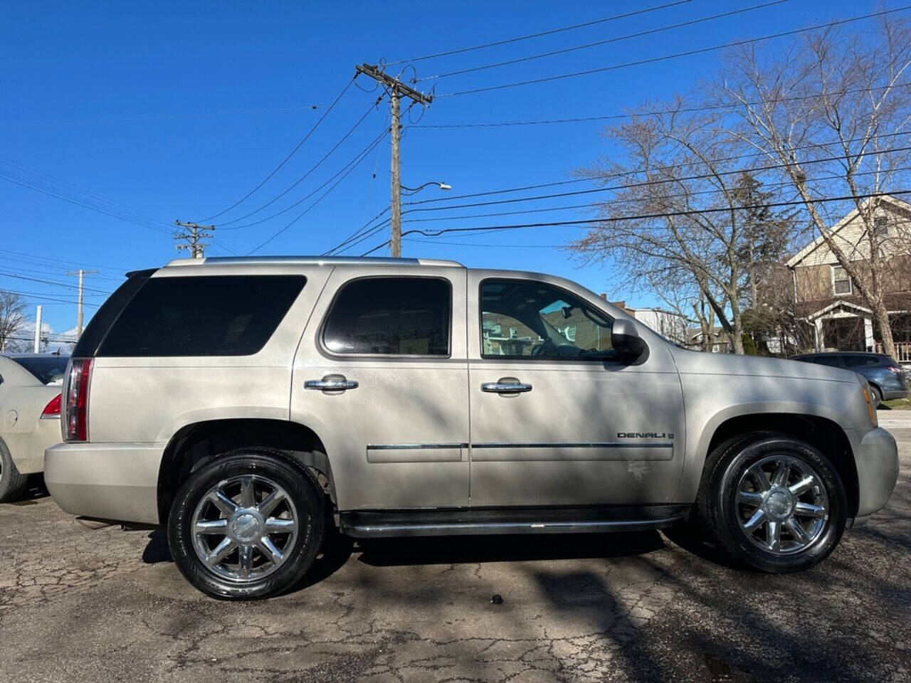 2009 GMC Yukon for sale at Kelly Auto Group in Cleveland, OH