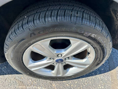 2015 Ford Escape SE