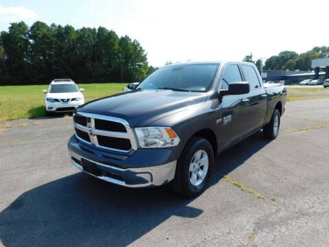 2019 RAM 1500 Classic SLT