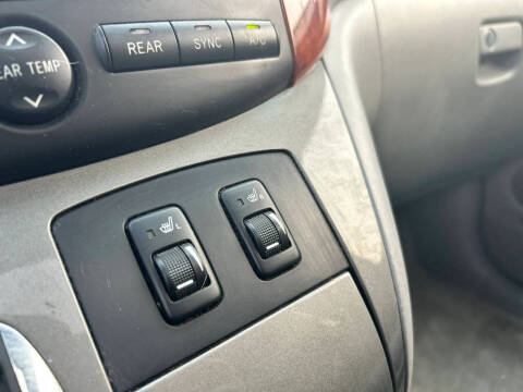 2008 Toyota Sienna