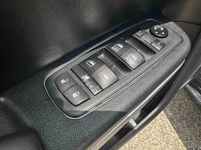 2018 Chrysler 300 Touring