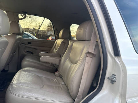 2005 Cadillac Escalade