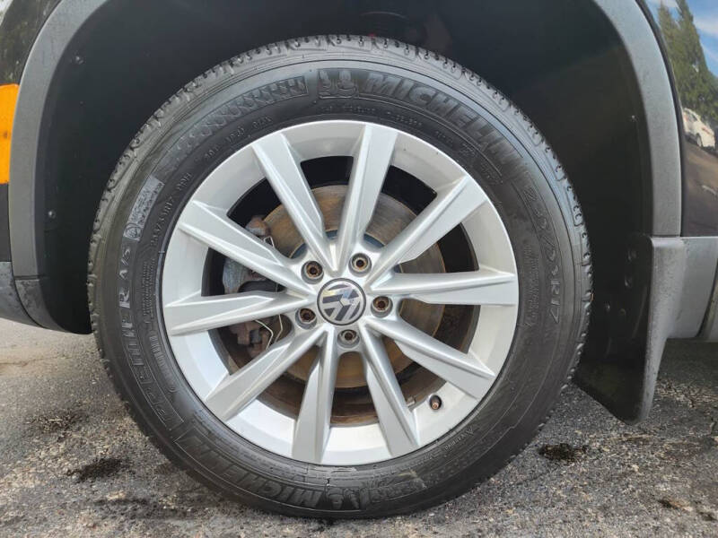 2014 Volkswagen Tiguan S 4Motion