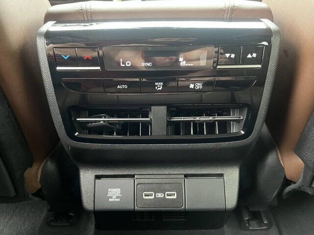2022 Acura MDX w/Tech