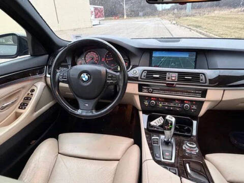 2011 BMW 5 Series 550i
