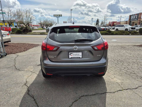 2017 Nissan Rogue Sport S