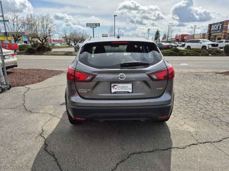 2017 Nissan Rogue Sport S