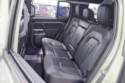 2020 Land Rover Defender 110 SE