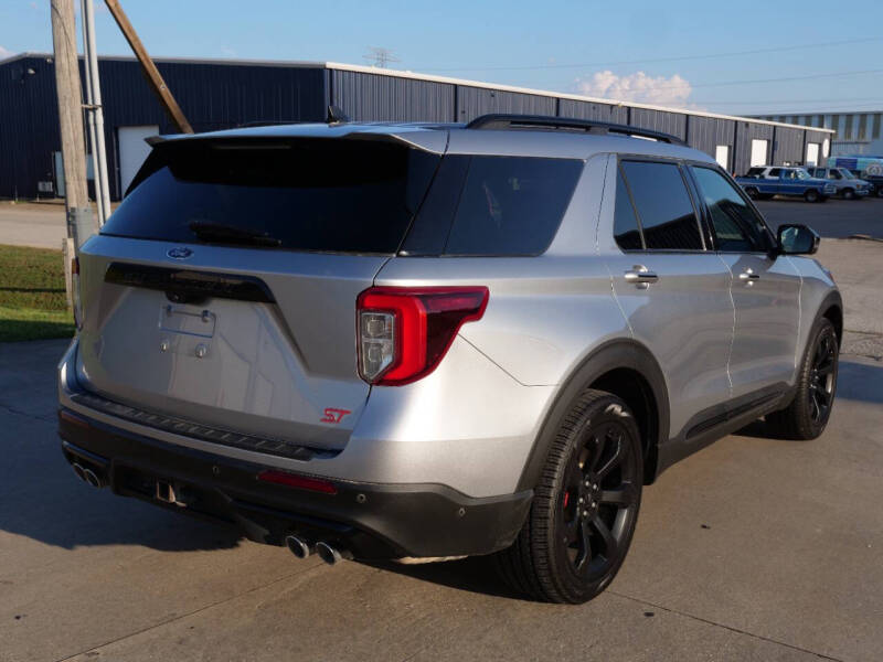 2022 Ford Explorer ST