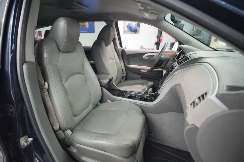 2012 Chevrolet Traverse LS