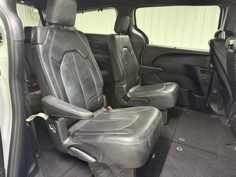 2019 Chrysler Pacifica Touring L Plus