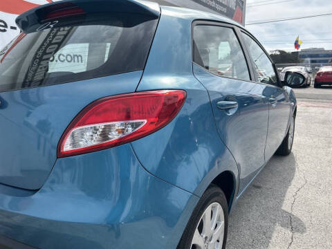2012 Mazda MAZDA2 Touring