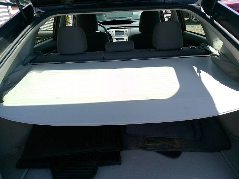 2015 Toyota Prius Two