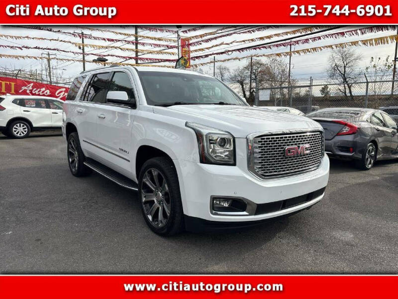 2017 GMC Yukon Denali's photo
