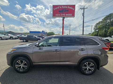2019 Toyota Highlander for sale at Ford's Auto Sales in Kingsport TN
