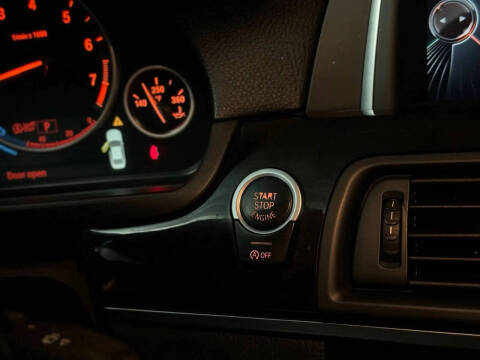 2015 BMW 5 Series 528i