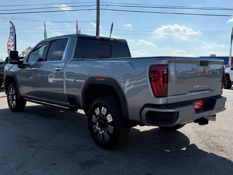 2025 GMC Sierra 2500HD Denali