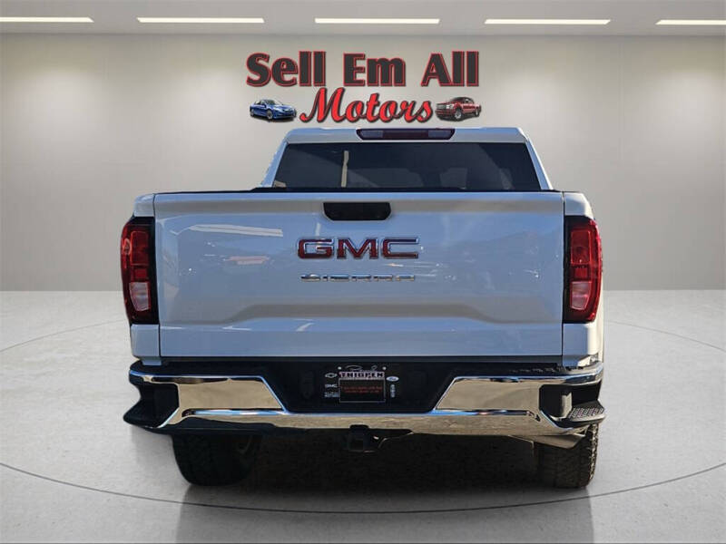 2023 GMC Sierra 1500